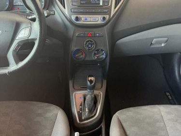 10-HYUNDAI-HB20-SEDAN-1.6-COMFORT-AUTOMATICO-FLEX-2017-M-COUTO-LOJA-DE-CARROS-AV-INAJAR-DE-SOUZA-VILA-NOVA-CACHOEIRINHA