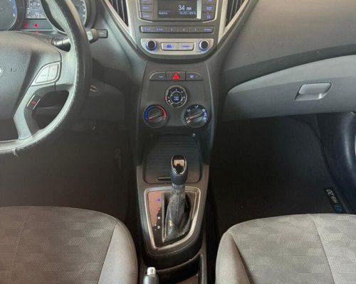 10-HYUNDAI-HB20-SEDAN-1.6-COMFORT-AUTOMATICO-FLEX-2017-M-COUTO-LOJA-DE-CARROS-AV-INAJAR-DE-SOUZA-VILA-NOVA-CACHOEIRINHA