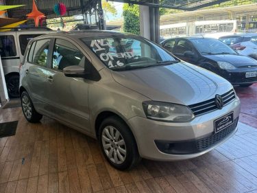 3-VOLKSWAGEN-FOX-GII-MI-1.6-MANUAL-FLEX-2014-M-COUTO-LOJA-DE-CARROS-AV-INAJAR-DE-SOUZA-VILA-NOVA-CACHOEIRINHA