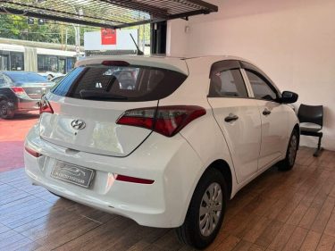 6-HYUNDAI-HB20-1.0-UNIQUE-FLEX-MANUAL-2019-M-COUTO-LOJA-DE-CARROS-AV-INAJAR-DE-SOUZA-VILA-NOVA-CACHOEIRINHA