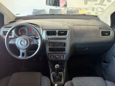 8-VOLKSWAGEN-FOX-GII-MI-1.6-MANUAL-FLEX-2014-M-COUTO-LOJA-DE-CARROS-AV-INAJAR-DE-SOUZA-VILA-NOVA-CACHOEIRINHA