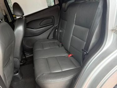9-FORD-KA-1.0-SE-PLUS-MANUAL-PRATA-2015-MCOUTO-LOJA-DE-CARROS-AV-INAJAR-DE-SOUZA-VILA-NOVA-CACHOEIRINHA